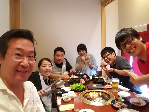 素晴らしい食いっぷり！_d0103155_8481630.jpg