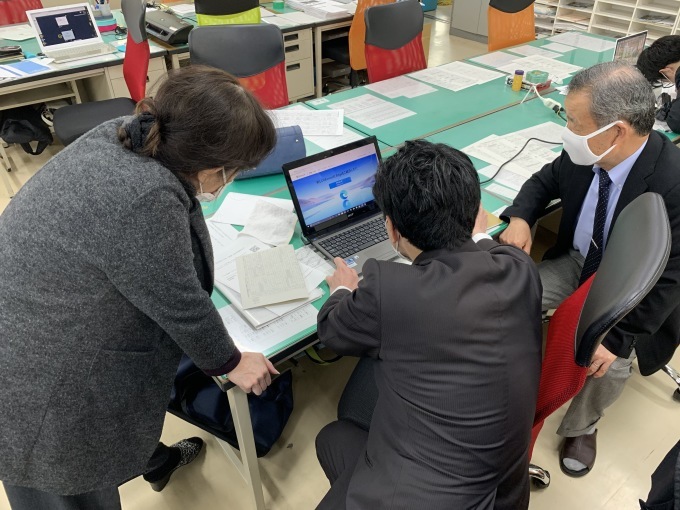 休校・在宅学習の延長について。そして職員室で感じた「勇気」。_d0103155_17273563.jpg