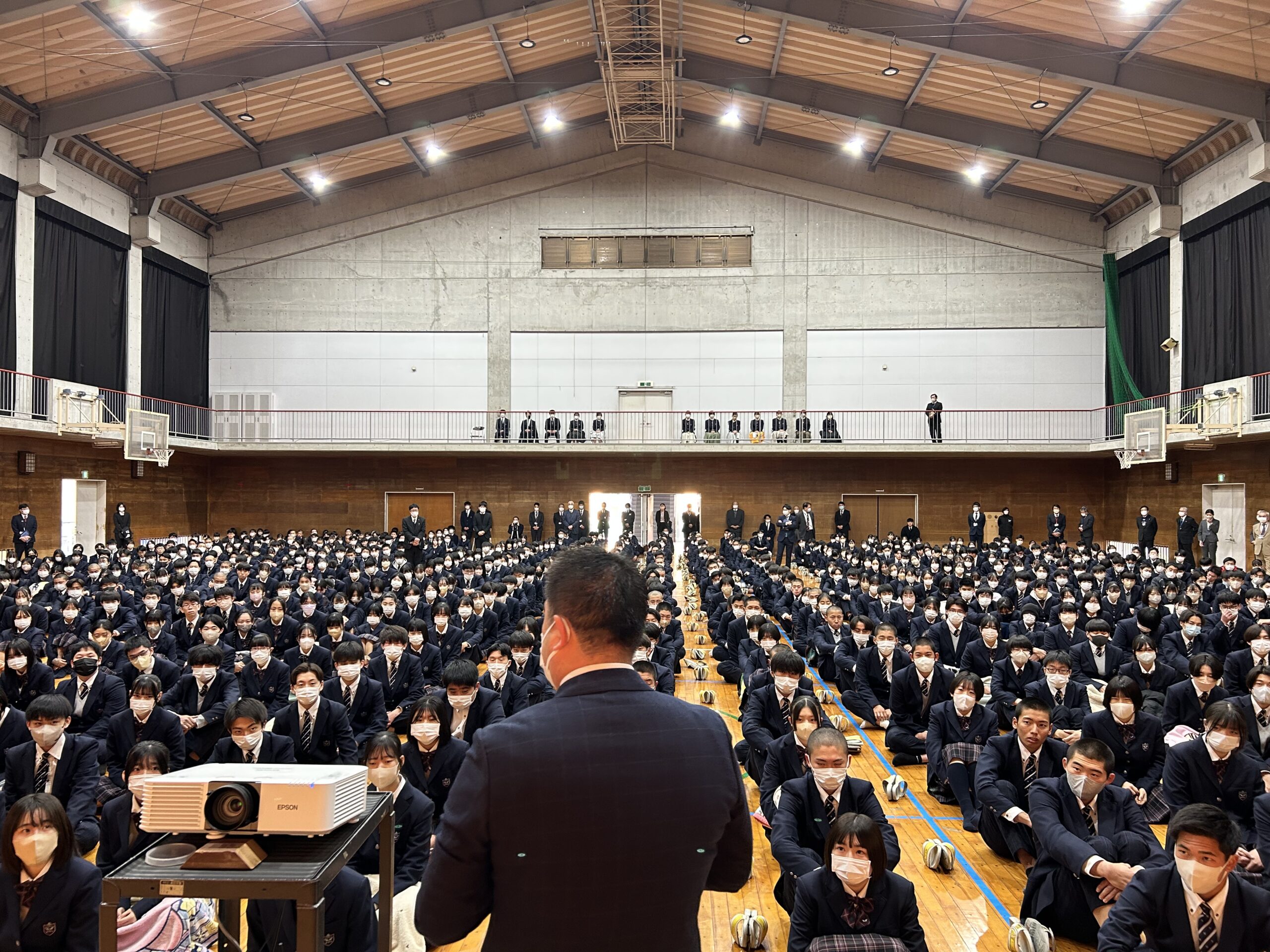 始業式 暗示をかけろ - 学校法人奥田学園 創成館高等学校